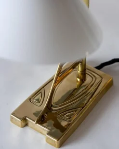 Bordslampa mässing - Modell 1900 med vit skärm