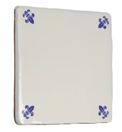 Kakel Mayfair - Elfenbensvit/blå lilja 13 x 13 cm blank, lätt vågigt