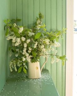 Kanna 1,8 L - Blomvas gräddvit