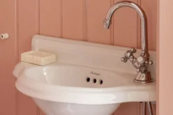 Tvättställsblandare - Horus Mini mässing