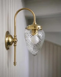 Vägglampa - Blomberg 80 mässing, droppe klarglas