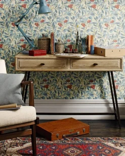 William Morris & Co. Tapet - Arbutus Blue/Pink