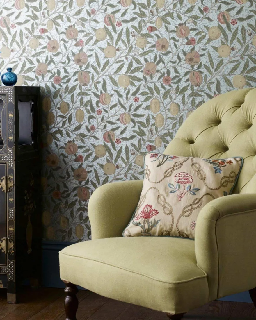 William Morris & Co. Tapet - Fruit Slate/Thyme