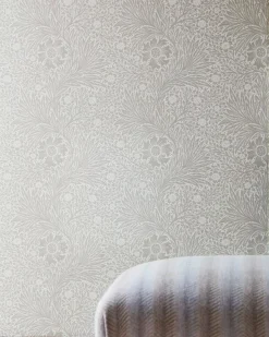 William Morris & Co. Tapet - Pure Marigold Cloud Grey