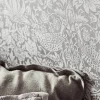 William Morris & Co. Tapet - Pure Strawberry Thief Oyster/Chalk